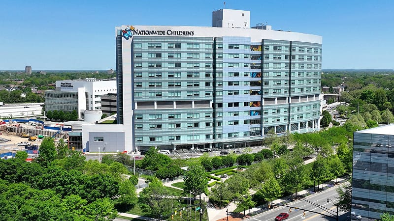 美國司法部公布的消息顯示，陳莉與周宇兩人在 NCH 服務期間涉嫌竊盜商業機密牟利，於 2021 年認罪後遭判刑 30 、 33 個月的監禁。&nbsp;&nbsp;&nbsp;圖：翻攝自 @Jam79922967 X 帳號