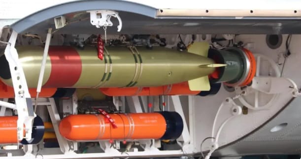 除了具備偵查周邊海域水下力量的能力外，運-9Q 也能攜帶武器，在偵測目標的同時實施打擊。&nbsp;&nbsp;&nbsp;圖：翻攝自 騰訊網 軍武次位面