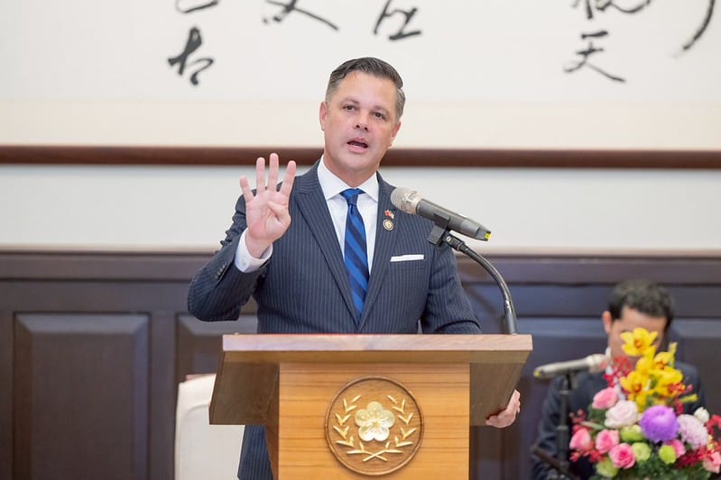  美國聯邦眾院「共和黨研究委員會」國安任務小組主席諾恩（Zach Nunn） 圖：總統府提供 