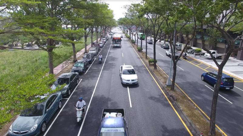 中清路因鄰近大雅交流道，車流交通量大，常造成車流回堵。   圖：台中市政府/提供