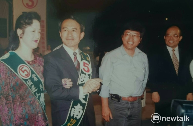 左二起：陳定南、戴振耀、蘇貞昌。攝於1994年11月台灣舉行第一次省長直選，民進黨提名候選人陳定南。   圖：新頭殼資料照片/戴振耀提供