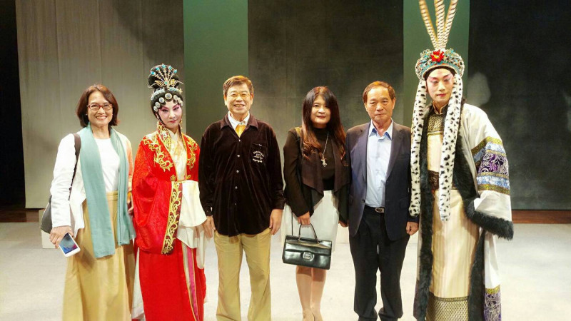 崑劇《蔡文姬》在成功大學成功廳演出，係由前副市長顏純左牽線。   圖：黃博郎／攝