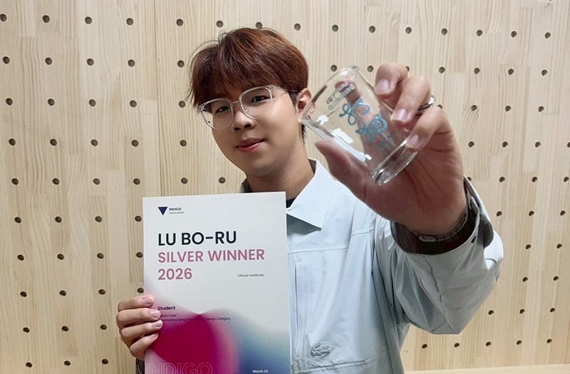 呂柏儒以新穎的文化創意設計思維榮獲商品圖像設計類銀獎。&nbsp;&nbsp;&nbsp;圖：高科大創新設計學院/提供