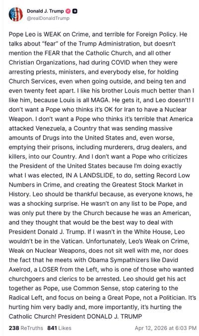 川普認為,良十四世在打擊犯罪方面表現得十分「軟弱無力」,外交政策則更是「糟糕透頂」,呼籲良十四世善盡教宗職務,停止迎合激進左派的立場。 圖:翻攝自 @rainbow78521 X 帳號 川普認為,良十四世在打擊犯罪方面表現得十分「軟弱無力」,外交政策則更是「糟糕透頂」,呼籲良十四世善盡教宗職務,停止迎合激進左派的立場。 圖:翻攝自 @rainbow78521 X 帳號