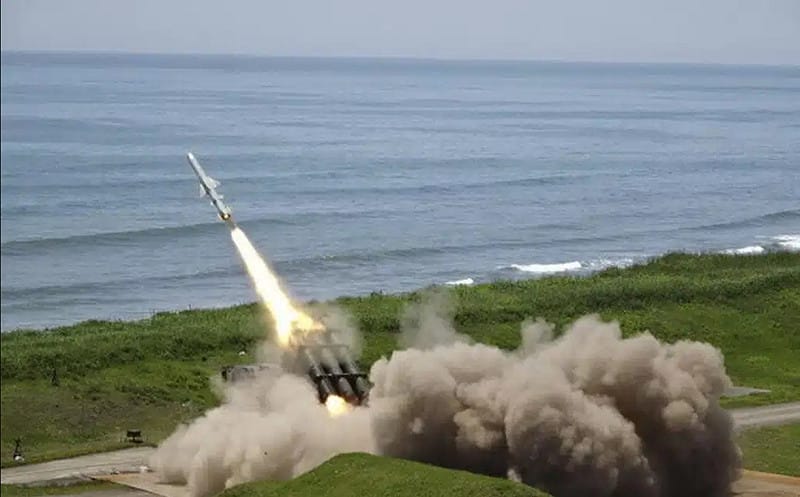  為加強離島防衛，日本政府計畫於沖繩與那國島部署防空飛彈部隊。(示意圖) 圖：翻攝 JGSDF 