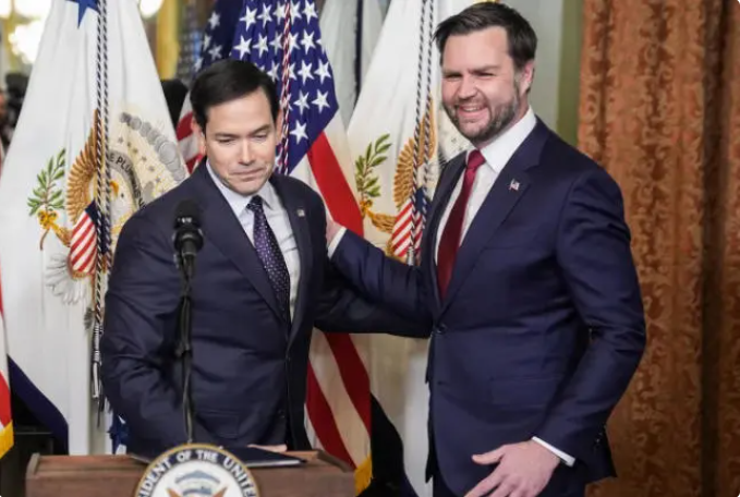 報導提到白宮內部權力結構競爭升溫，國務卿盧比歐在外交與對外政策場域的能見度上升，與范斯形成對比。 圖 : 翻攝自鳳凰網