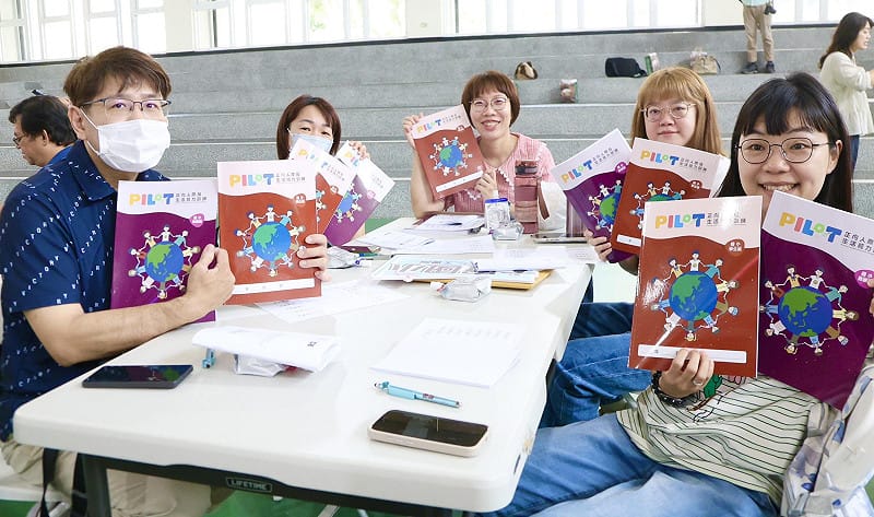 PILOT學習教材專為國小高年級學生設計。&nbsp;&nbsp;&nbsp;圖：高雄市教育局/提供