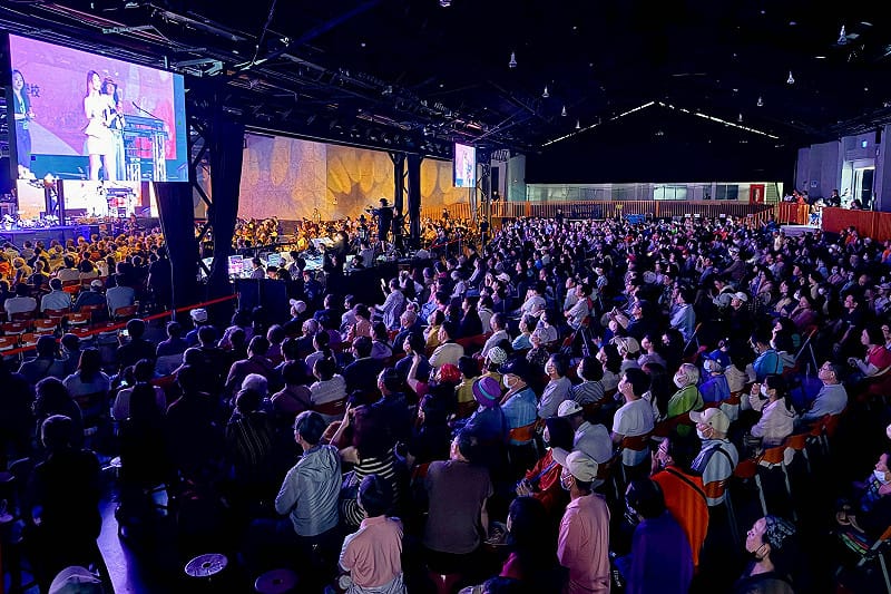 今年音樂會以「愛, 佇咱心內」為主題，藉由美好歌聲傳遞感動與希望，傳承民主精神。&nbsp;&nbsp;&nbsp;圖：高雄市政府/提供