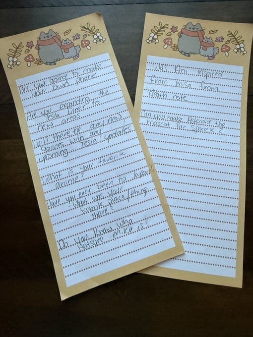 莉芙離世前留2張筆記與8個提問，母親瑞貝卡轉交貝克公開，內容橫跨商業與次文化，展現少女純真想像。&nbsp;&nbsp;&nbsp;圖：翻攝自X平台