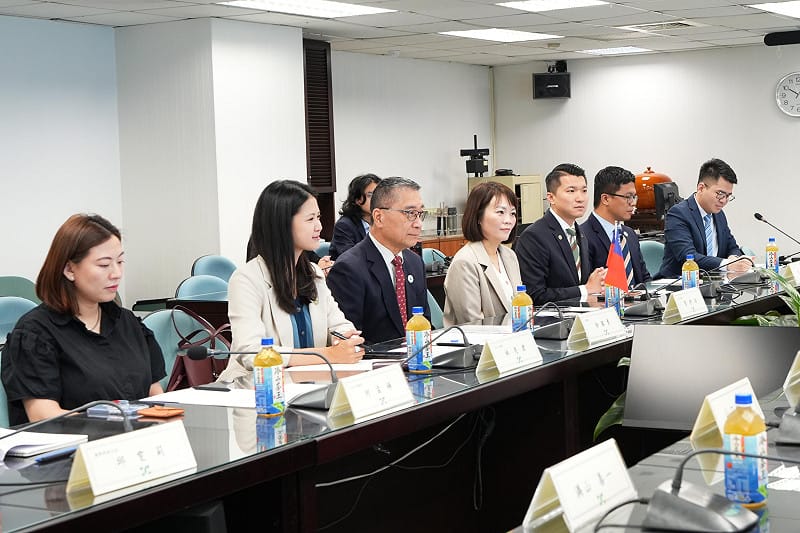 議會分享台日交流。圖：民進黨提供 