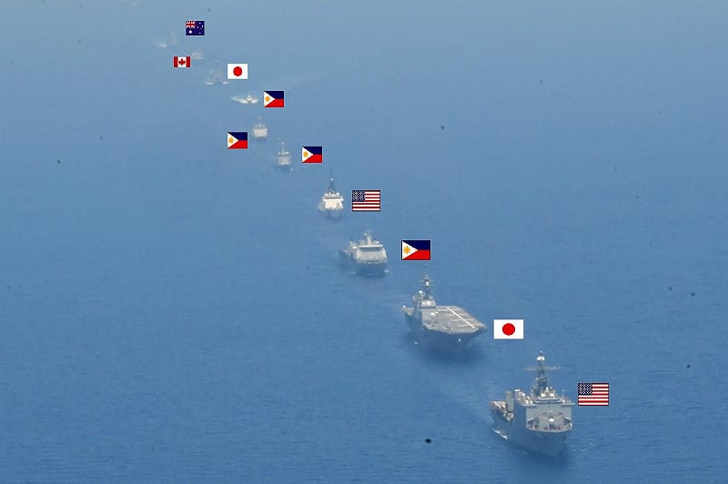 美國、菲律賓、日本與加拿大等國參與「肩並肩2026」聯合軍演，多國艦艇與部隊在菲律賓周邊海域展開演練。&nbsp;&nbsp;&nbsp;圖：翻攝自 X @PLA_MilitaryUpd