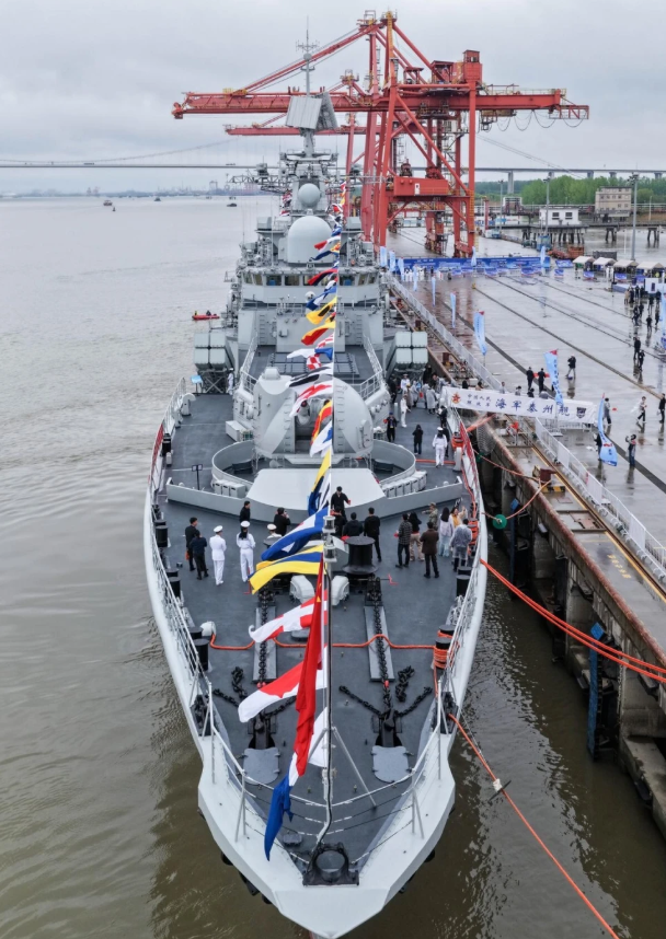 報導指出，透過此次改造，中國將原本接近退役標準的平台，重新轉化為具備遠程打擊與多層防空能力的現代化驅逐艦。&nbsp;&nbsp;&nbsp;圖:翻攝自零度Military