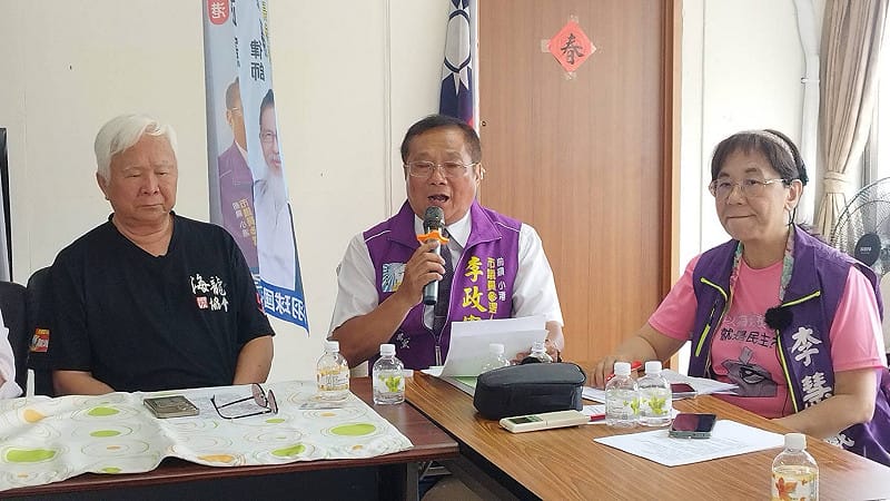 李政憲(中)將代表司改黨投入前鎮、小港區市議員選戰。&nbsp;&nbsp;&nbsp;圖：司法改革黨/提供