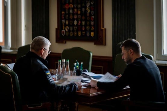 烏克蘭總統澤連斯基表示，被繳獲的俄羅斯總參謀部文件顯示，莫斯科方面承認自身無法實現領導階層設定的戰爭目標。&nbsp;&nbsp;&nbsp;圖：翻攝自Ｘ／@NOELreports