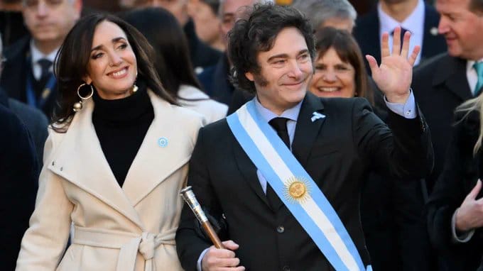  阿根廷副總統比利亞魯埃爾向居住在福克蘭群島上的島民喊話，表示若他們認為自己是英國人的話，就請直接回英國。 圖:翻攝自 X @BreakingAlert_ 