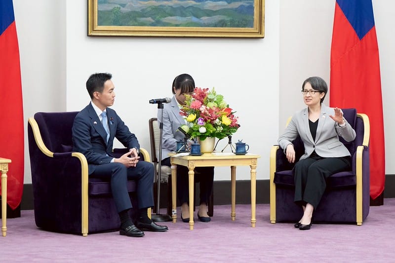 蕭美琴副總統4日下午接見「日本自民黨青年局幹部訪台團」。&nbsp;&nbsp;&nbsp;圖：總統府提供