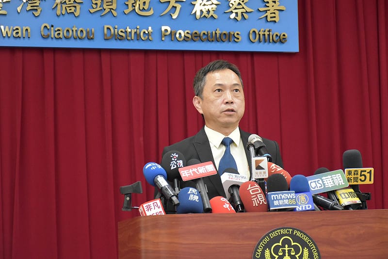 橋檢襄閱主任檢察官顏郁山宣讀起訴書。&nbsp;&nbsp;&nbsp;圖：孫家銘攝