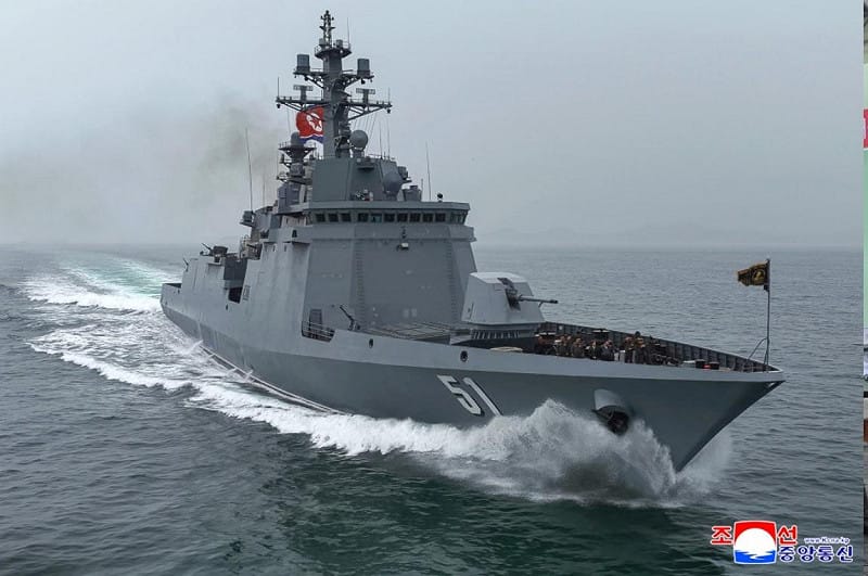 北韓領導人金正恩親自搭乘「崔賢號」驅逐艦出海，下令要求6月準時入列服役。&nbsp;&nbsp;&nbsp;圖：翻攝朝中社