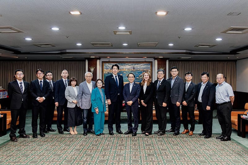 松原市訪團拜會高雄市政府。&nbsp;&nbsp;&nbsp;圖：高雄市觀光局/提供