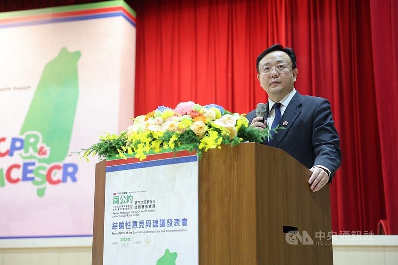 「兩公約第四次國家報告國際審查會議」15日在法務部5樓大禮堂舉行，法務部次長馮成（圖）出席，致詞時感謝國際人權專家提供建議與指引，並致上最高敬意。中央社記者趙世勳攝　115年5月15日&nbsp;&nbsp;&nbsp;