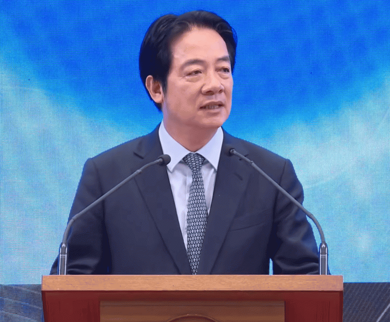 中國國防部點名賴清德過去曾自稱「務實台獨工作者」,如今又聲稱「沒有台獨問題」,形容這是「被現實狠狠打臉後變換話術的重新偽裝」。 圖:翻攝總統府直播 中國國防部點名賴清德過去曾自稱「務實台獨工作者」,如今又聲稱「沒有台獨問題」,形容這是「被現實狠狠打臉後變換話術的重新偽裝」。 圖:翻攝總統府直播