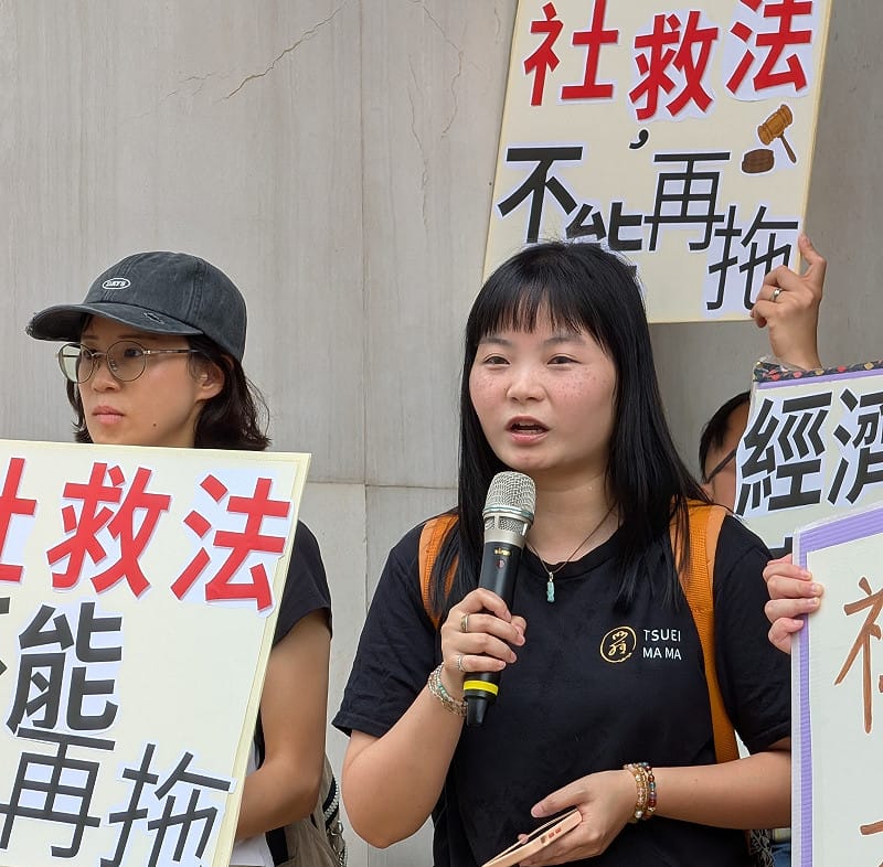 崔媽媽基金會張思恩社工。 圖:台灣勞工陣線 提供 崔媽媽基金會張思恩社工。 圖:台灣勞工陣線 提供