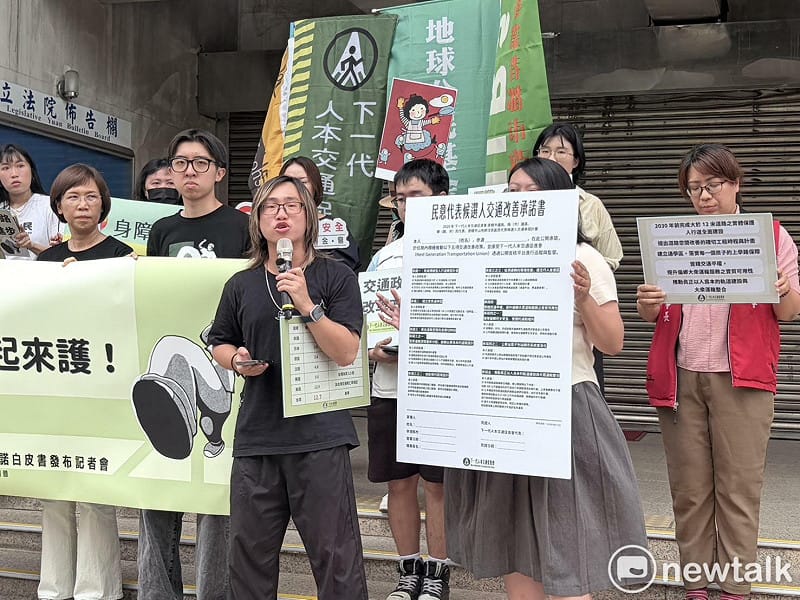 台灣青年民主協會秘書長馮輝倫。 圖:李宣萱/ 攝 台灣青年民主協會秘書長馮輝倫。 圖:李宣萱/ 攝