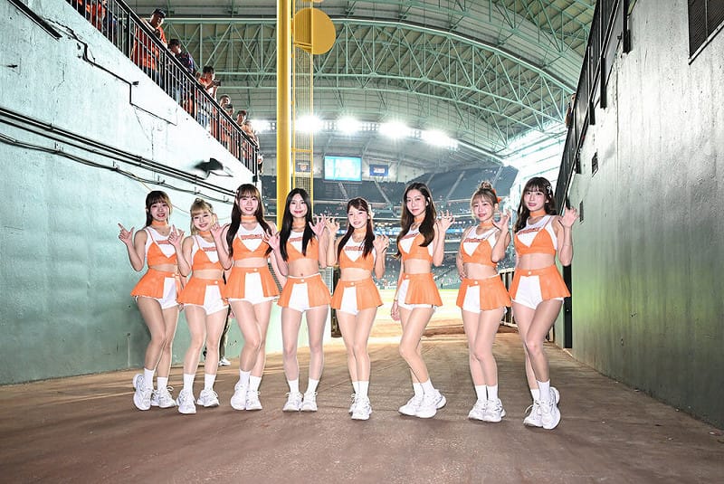 中華職業棒球大聯盟統一7-ELEVEn獅隊啦啦隊Uni-Girls（圖）到美國巡迴，30日參加美職大聯盟（MLB）休士頓太空人隊（Houston Astros）主場台灣日活動。（統一獅隊提供）中央社記者蘇志畬傳真　115年5月30日&nbsp;&nbsp;&nbsp;