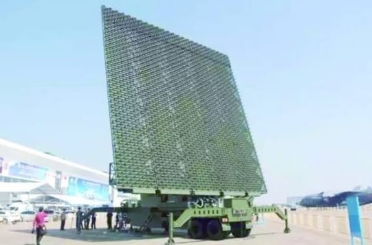  中國製反隱型長程預警與偵測雷達 YLC-8B。 圖 翻攝自Military.people.com.cn 