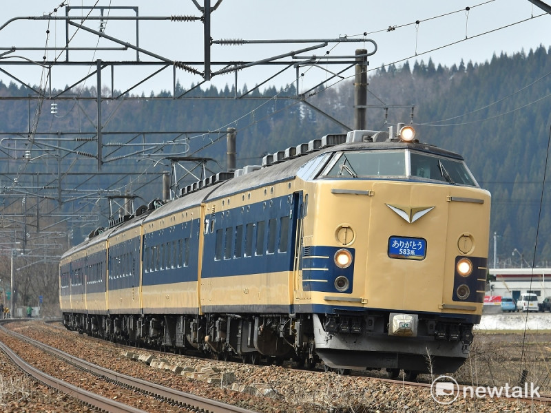 JR東日本今年退役之583系臥鋪電車，是世界最早的臥舖電車，抵台後，勢必引起鐵道迷的瘋狂追逐。   圖:文化部／提供