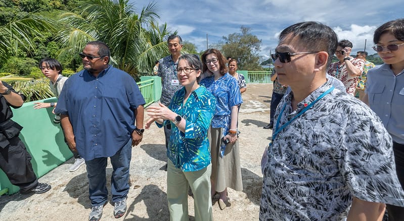  「帛榮專案」蕭美琴視察Malakal島開發計畫執行情形。 圖：總統府提供 