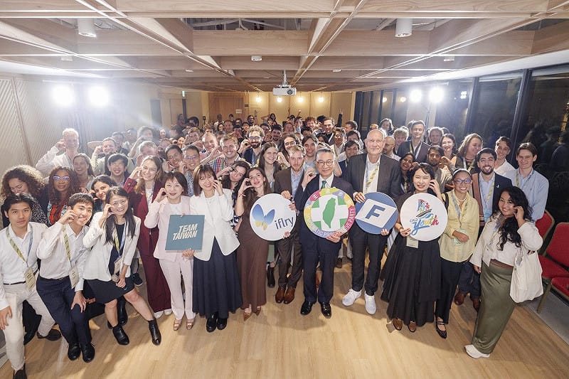 國際自由青年聯盟(IFLRY)以「自由青年與全球威權挑戰:台灣和烏克蘭的民主前線的經驗」為主題,於台灣新北市展開第58屆大會。 圖:民進黨提供 國際自由青年聯盟(IFLRY)以「自由青年與全球威權挑戰:台灣和烏克蘭的民主前線的經驗」為主題,於台灣新北市展開第58屆大會。 圖:民進黨提供