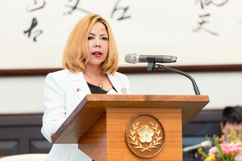美國聯邦眾議院「國會非裔議員連線」副主席麥珂貝(Lucy McBath)。 圖:總統府提供 美國聯邦眾議院「國會非裔議員連線」副主席麥珂貝(Lucy McBath)。 圖:總統府提供