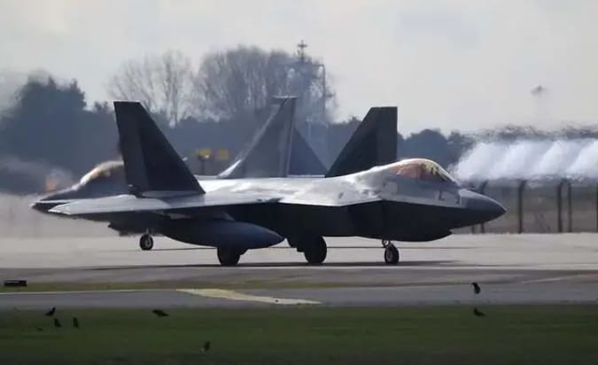美軍F-22猛禽戰機。&nbsp;&nbsp;&nbsp;圖 : 翻攝自環球戰略解讀