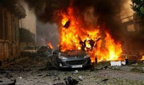伊斯蘭國集團一輛裝有炸彈的汽車17日在敘利亞東部引爆，造成當地至少26名流離失所的人死亡。   （圖取自敘利亞人權瞭望台組織網站 www.syriahr.com）