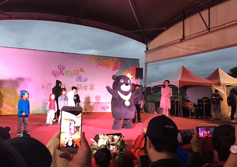 熊讚在活動現場大跳抖肩舞炒熱氣氛。   圖：台北市觀傳局提供