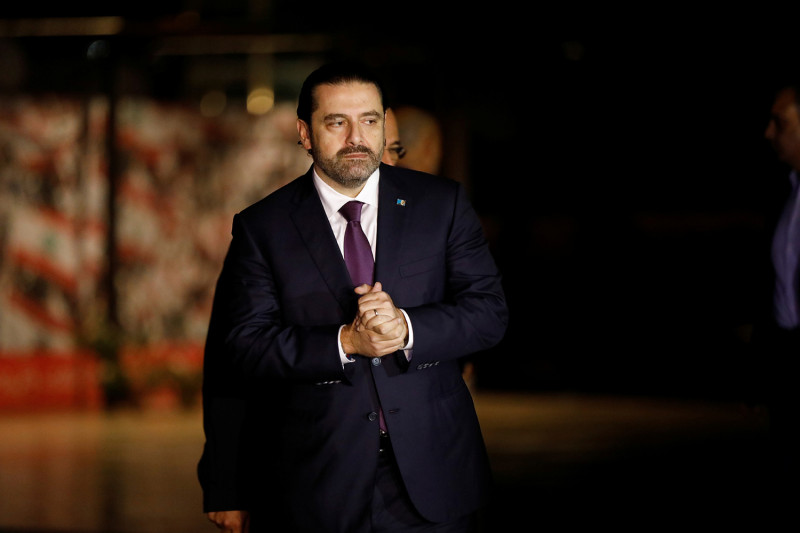 黎巴嫩總理哈里里21日晚間返抵貝魯特，隨即前往父親墓地祭拜。   圖：達志影像/路透社