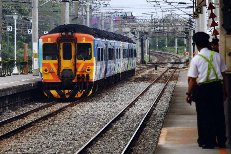 台鐵將於12月20日進行改點，預計有13班列車60班次受影響。   圖：交通部臺灣鐵路管理局 TRA