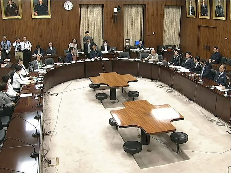 台北時間下午1時30分,審查「副首都」構想相關法案之參議院沖繩北方暨地方特別委員會重新開會。 圖:翻攝自立憲民主党 国会情報YT 台北時間下午1時30分,審查「副首都」構想相關法案之參議院沖繩北方暨地方特別委員會重新開會。 圖:翻攝自立憲民主党 国会情報YT