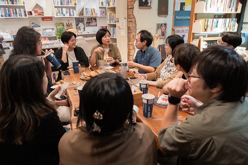  蘇巧慧認為，進入軟實力、硬實力並重的新時代，未來她會繼續為創作者搭建舞台，期待新北的豐富精彩能夠透過文字被更多人看見。 圖：蘇巧慧辦公室提供 