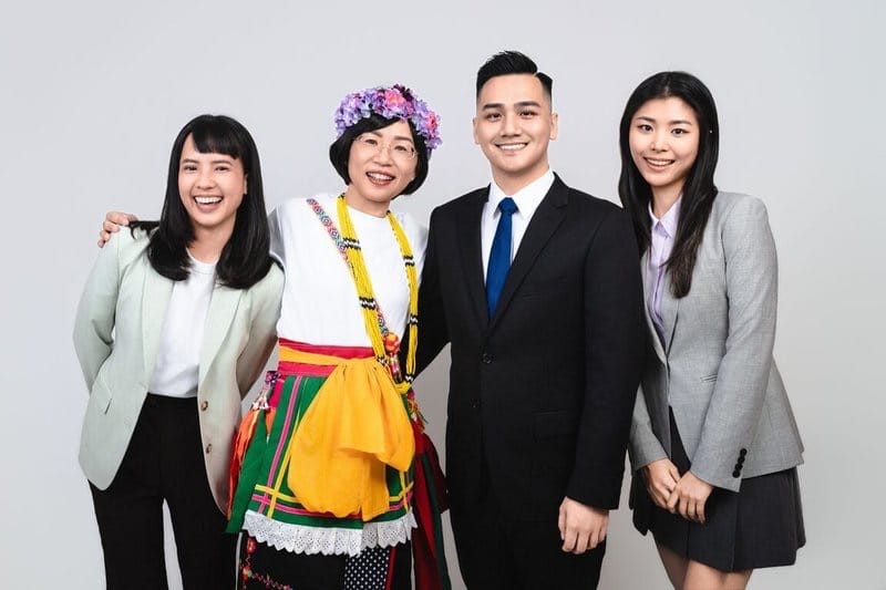民進黨新北市長候選人蘇巧慧今（30）日在立法院回應表示，今年四月她就陸續提出了「青年政見 」，從就業專業輔導、提供創業資金，將市有閒置空間轉化爲休閒空間，提供三次青年心理諮商，以及規劃青年社會住宅，面面俱到來照顧青年。&nbsp;&nbsp;&nbsp;圖：蘇巧慧辦公室提供
