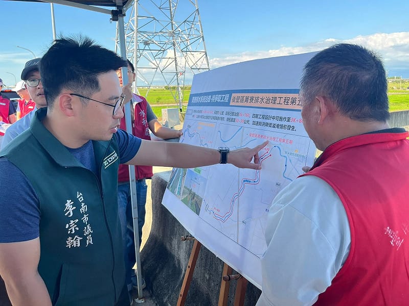 李宗翰和王宣貿皆是綠營新一代要角，同樣主打年輕形象與勤跑基層，積極投入救災與地方服務，陸戰動員力強。&nbsp;&nbsp;&nbsp;圖片來源：李宗翰臉書