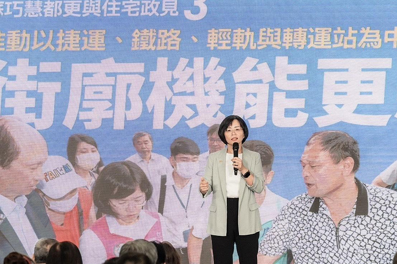 蘇巧慧說，她會完善全齡照護的住宅體系，支持不分年齡、不分族群的新北市民，都能在新北安心生活、落腳安居。&nbsp;&nbsp;&nbsp;圖：蘇巧慧競選辦公室提供