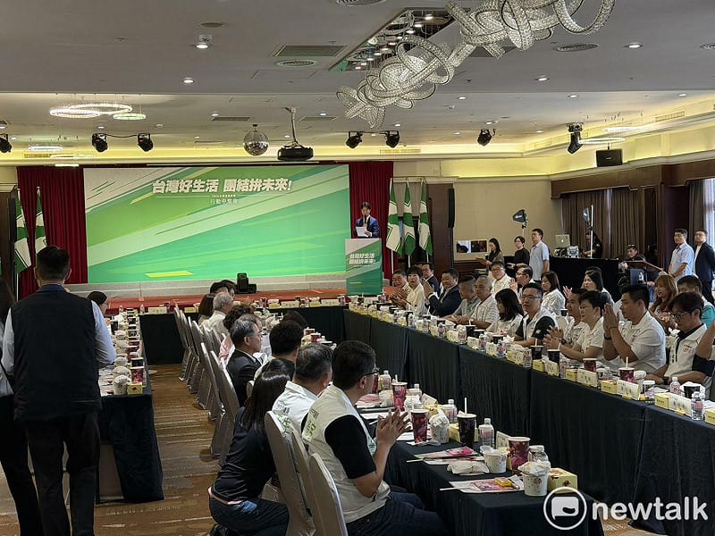 民進黨首場行動中常會在台中。&nbsp;&nbsp;&nbsp;圖：高逸帆／攝