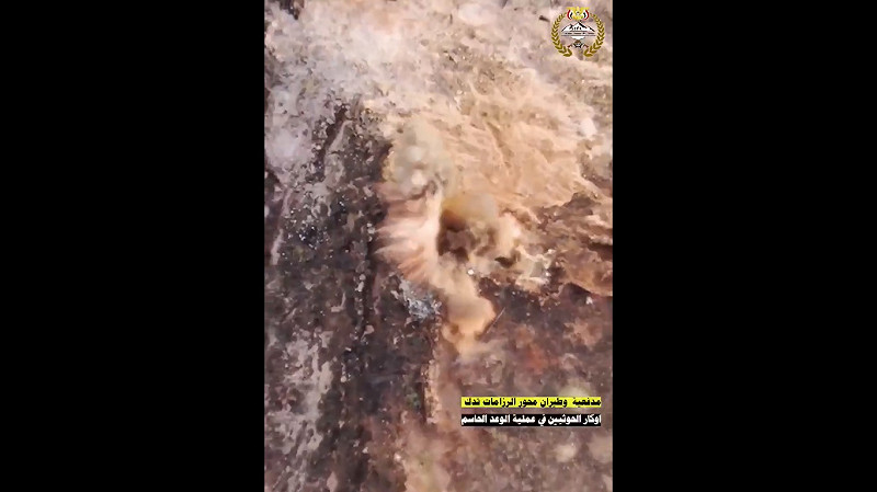 葉門國防軍與周邊海灣國家近期積極襲擊胡塞武裝的目標與設施，持續削弱該組織對中東事務的影響力。&nbsp;&nbsp;&nbsp;圖：擷取自 @NEomar717 X 分享影片