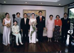 2001年陳幸妤與趙建銘結婚,總統府網站公布喜訊並發布照片。 總統府網站(資料照片) 2001年陳幸妤與趙建銘結婚,總統府網站公布喜訊並發布照片。 總統府網站(資料照片)