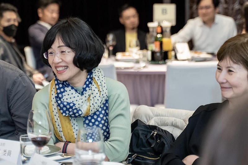 李烈表示，在與蘇巧慧多次互動的過程，她發現蘇巧慧能快速從問題中找到徵點、提出解方並和團隊快速執行，具備強大的組織力、執行力。&nbsp;&nbsp;&nbsp;圖：擷自蘇巧慧臉書粉專影片