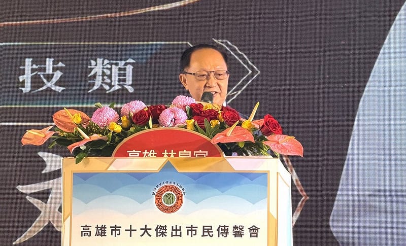 曹賜斌在頒獎晚會中指出，得獎是責任承擔的開始，他將利用醫療創新科技的職能，繼續為高雄市民的福祉做出更大貢獻。&nbsp;&nbsp;&nbsp;圖：國際白疤中心／提供