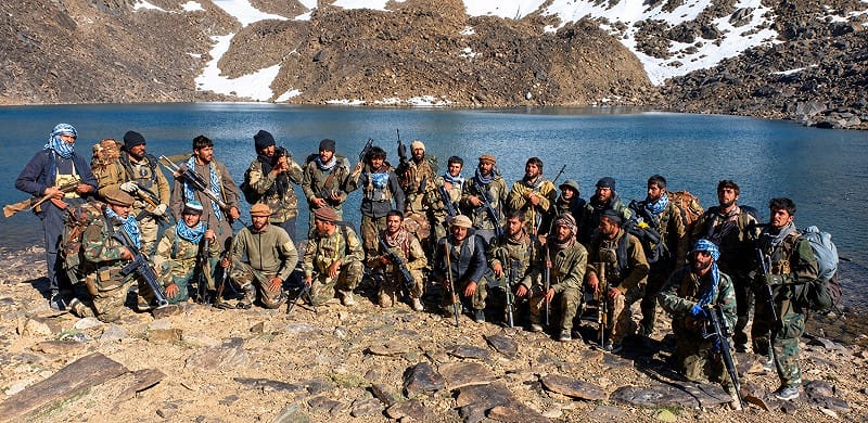 由前阿富汗國民軍參謀長齊亞領導的阿富汗自由陣線部隊,近期持續在邊境地區塔利班軍隊爆發激烈交火。 圖:翻攝自 X @Barmakf 由前阿富汗國民軍參謀長齊亞領導的阿富汗自由陣線部隊,近期持續在邊境地區塔利班軍隊爆發激烈交火。 圖:翻攝自 X @Barmakf