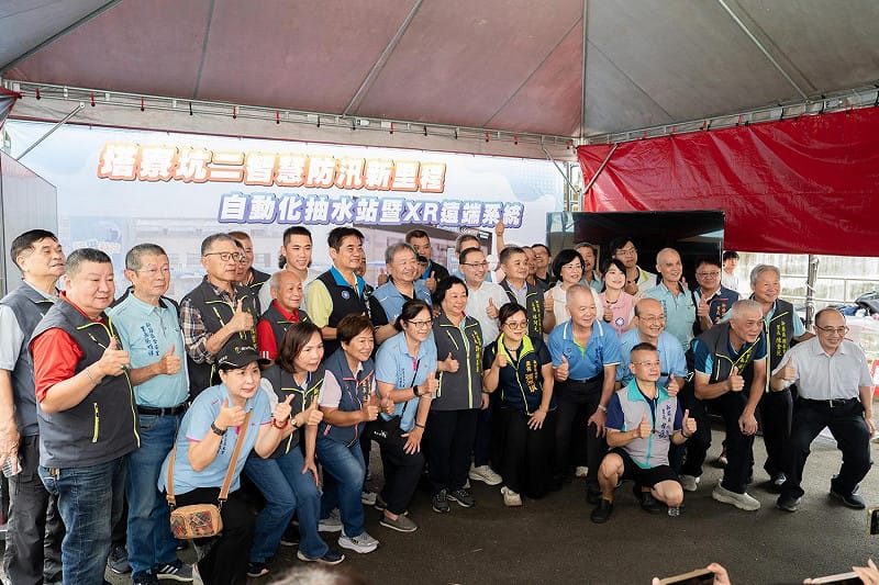 因應沙德爾颱風持續逼近台灣，新北市長候選人、立法委員蘇巧慧今（25）日出席「塔寮坑二抽水站」智慧防汛視察行程。&nbsp;&nbsp;&nbsp;圖：蘇巧慧競選辦公室提供